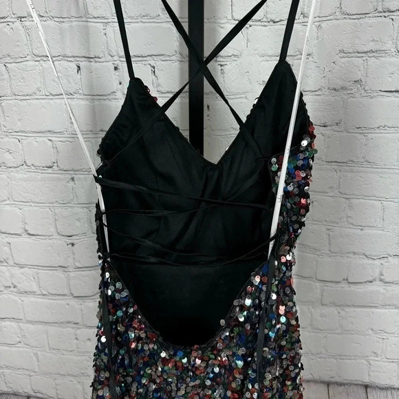 Lulu’s Dance Until Dawn Black Multi Sequin Lace-Up Mini Skater Dress Size XS - Picture 4 of 8